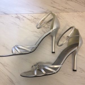 BCBG heels